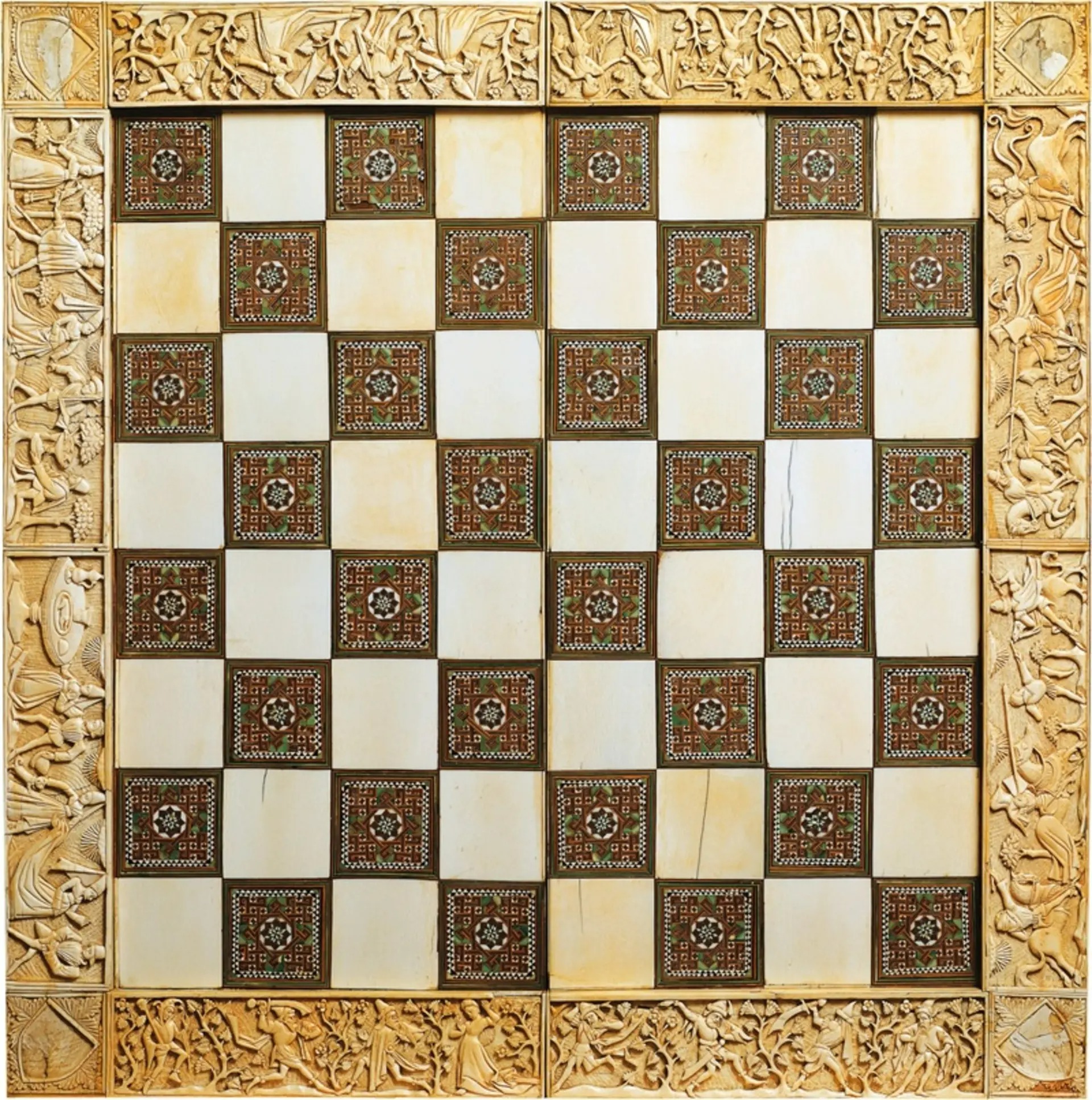 یک صفحهٔ شطرنج متعلق به سده پانزدهم میلادی که اکنون در موزه ملی بارجلو (Museo Nazionale Bargello) در فلورانس نگهداری می‌شود